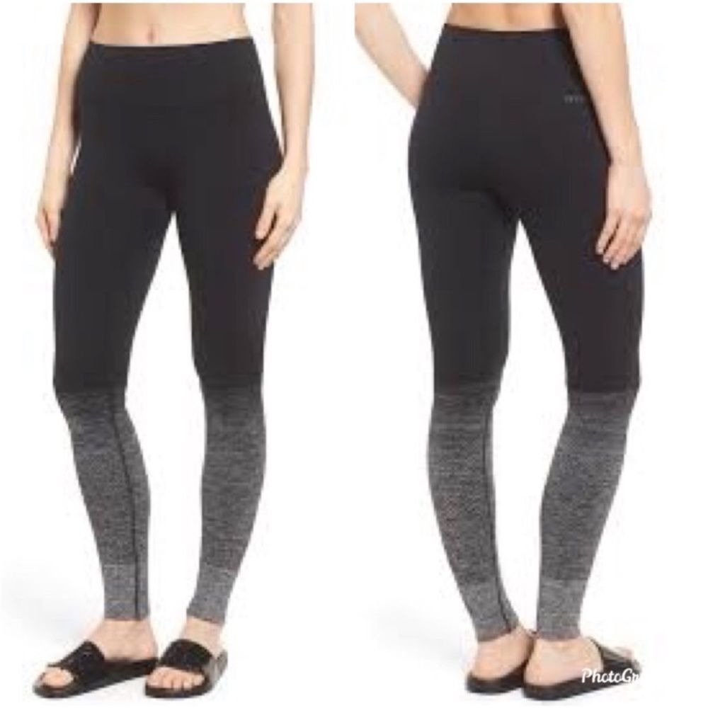Ivy Park Seamless High Waisted Ankle Leggings S/M